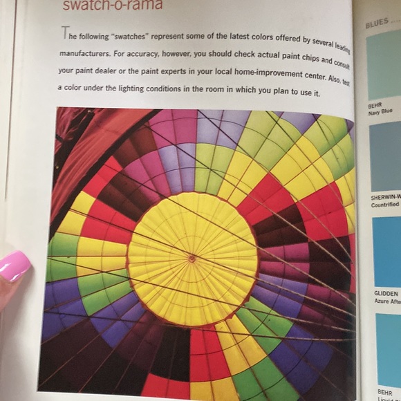 Color Saves the Day - Power of the Perfect Color Palette Book - Picture 10 of 11